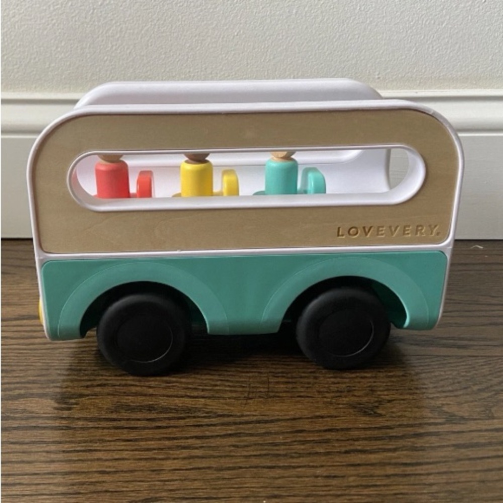 Lovevery "Wheel Around Town Bus" Wooden Bus With Peg People The Realist Playkit